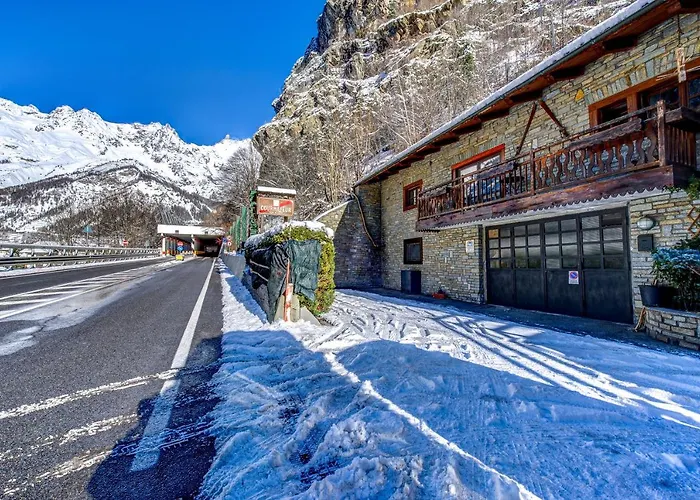 Casa Doretta Cir Vda 0212 * Courmayeur